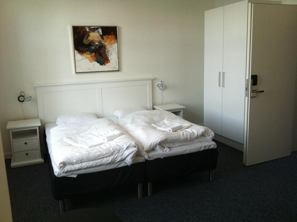 Hotel Posthuzed Ronne Room photo